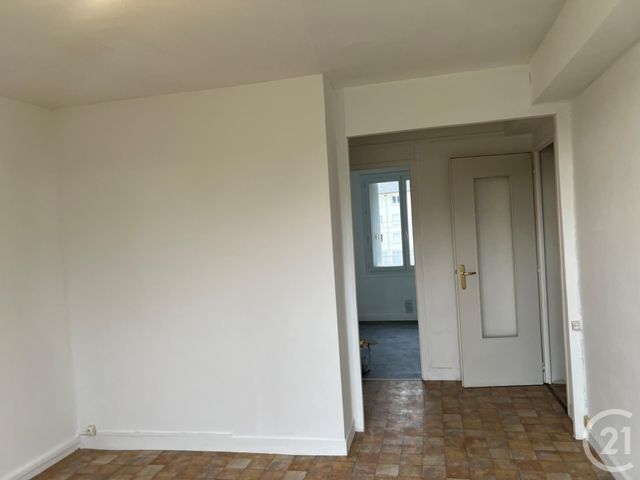 Appartement F4 à louer - 4 pièces - 73,81 m2 - Beaugency - 45 - CENTRE