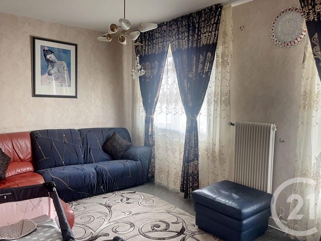 Appartement F4 à vendre - 4 pièces - 66,65 m2 - Beaugency - 45 - CENTRE